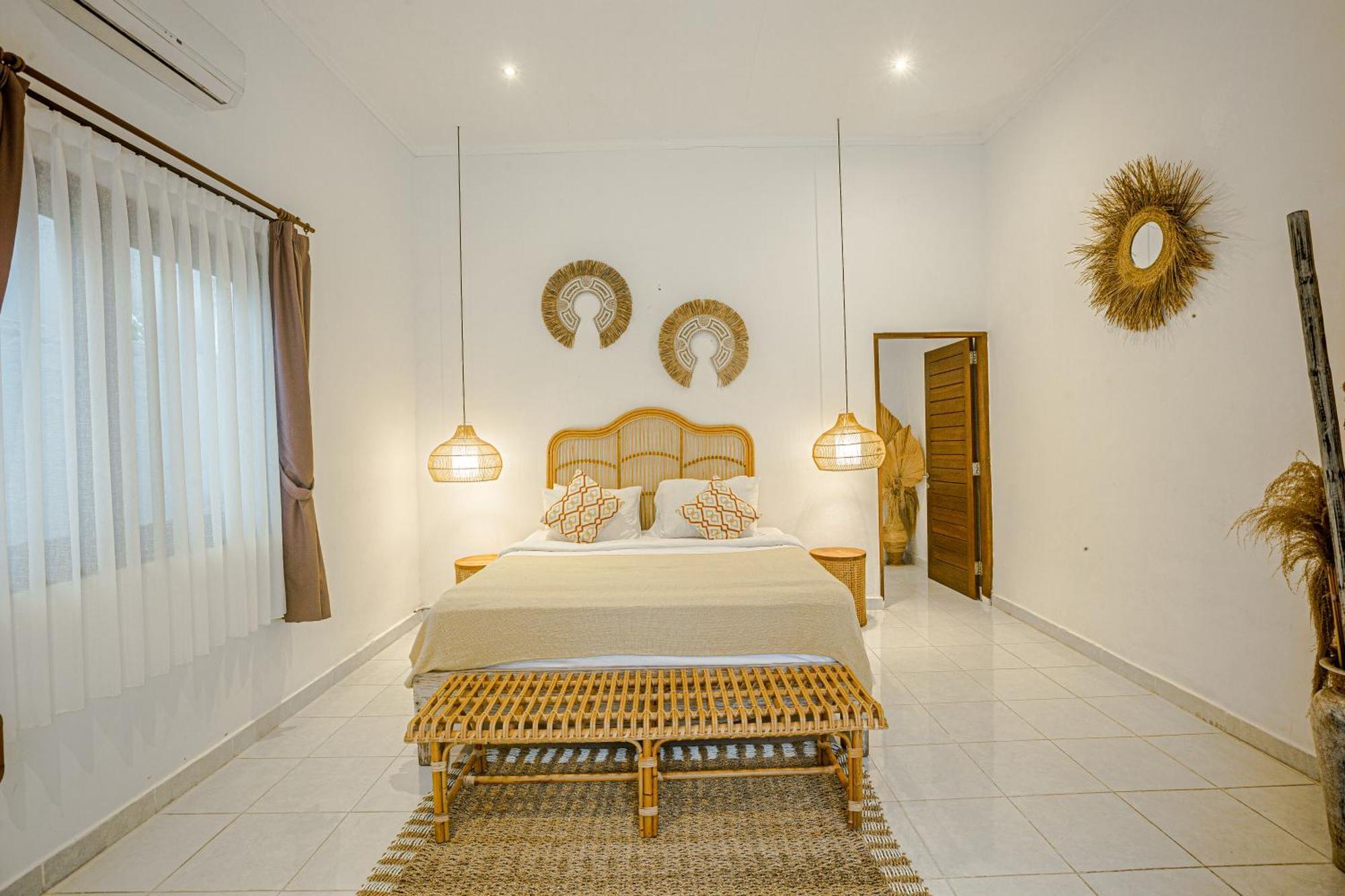 Villa Deba I By Bali Villa Solutions Семиняк Екстериор снимка