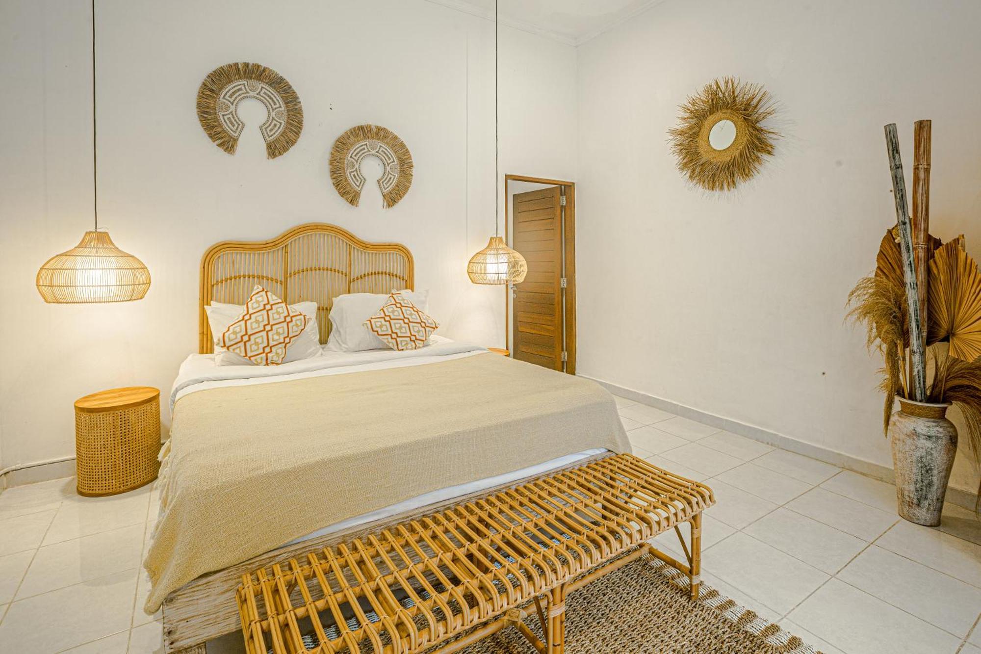 Villa Deba I By Bali Villa Solutions Семиняк Екстериор снимка