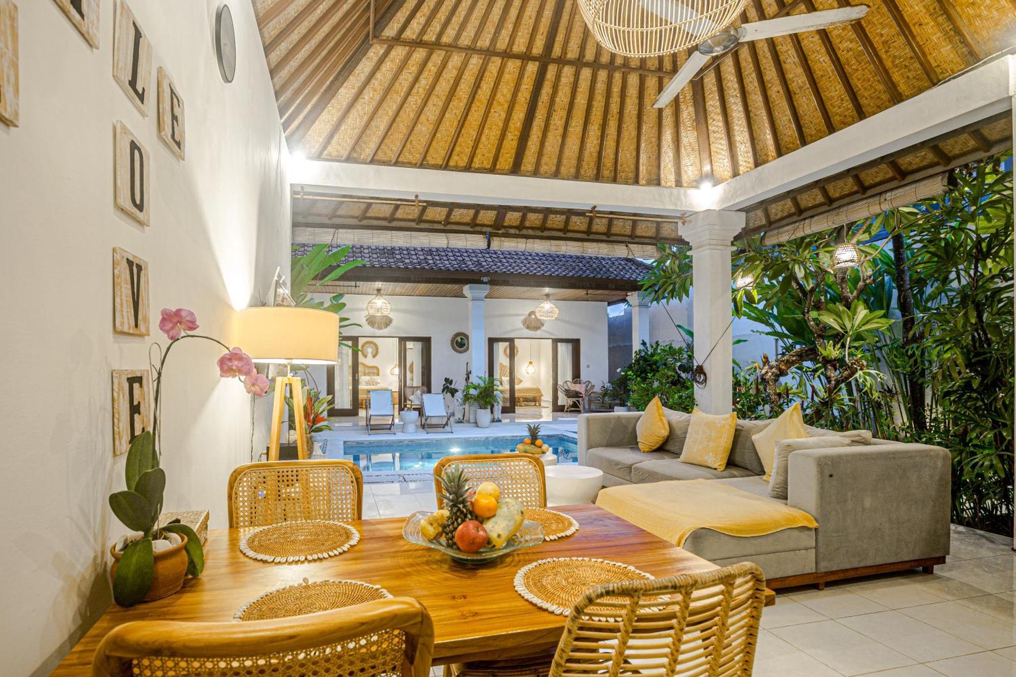 Villa Deba I By Bali Villa Solutions Семиняк Екстериор снимка
