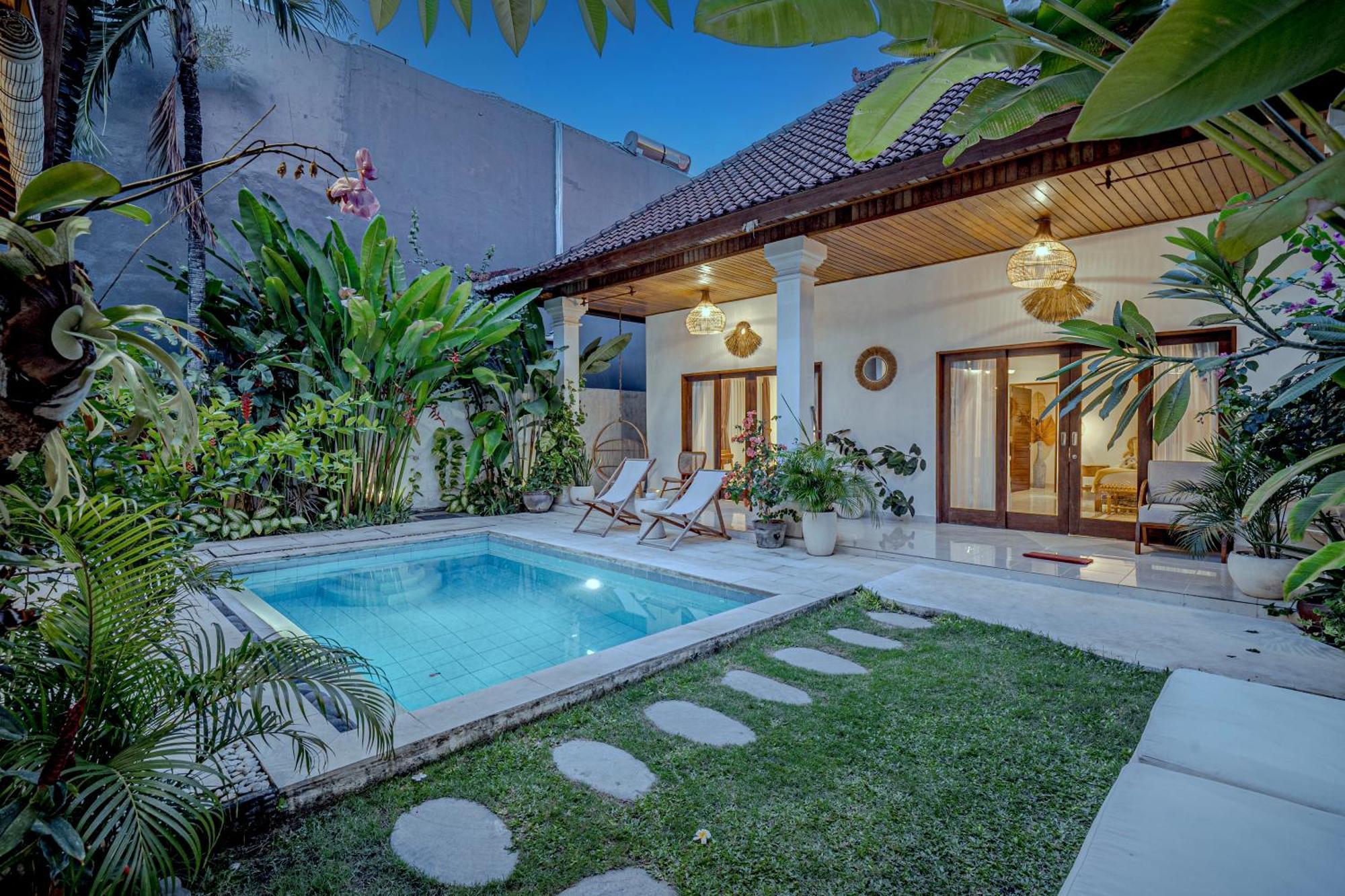 Villa Deba I By Bali Villa Solutions Семиняк Екстериор снимка
